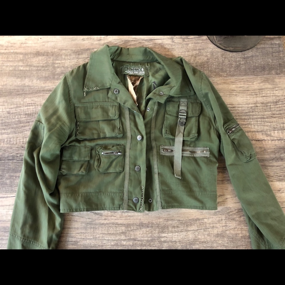 Army style, cropped jacket.